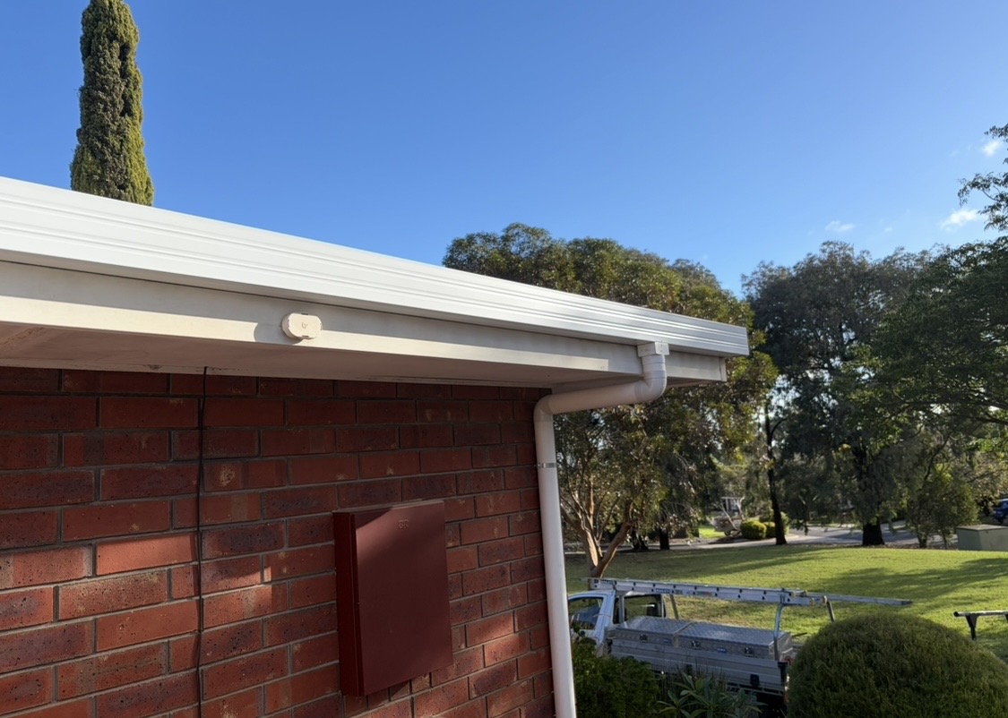 White gutter after